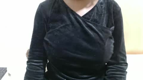 fruity28 online show from November 24, 4:38 pm