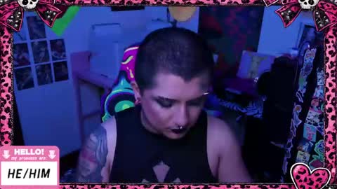 Kevin online show from May 21, 3:24 am