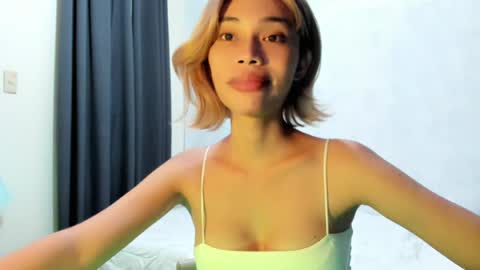 fuckingsexy143 online show from July 7, 4:00 pm