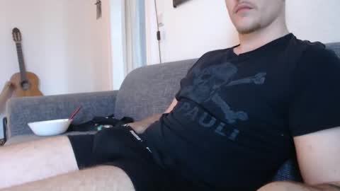 fuckordie1312 online show from March 24, 4:35 pm