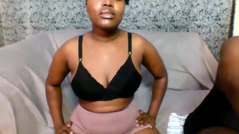 fuckpussy_18 online show from February 15, 6:17 pm