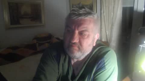 fukingcrazy online show from March 1, 7:40 pm