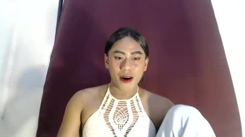 fullof_cums online show from April 5, 4:42 am