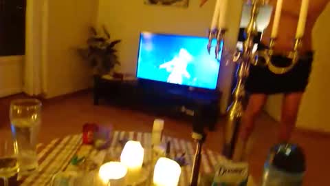 Snapshot of funcouple420098 chatting on October 8, 3:45 am SusiePussy online show from October 8, 3:45 am