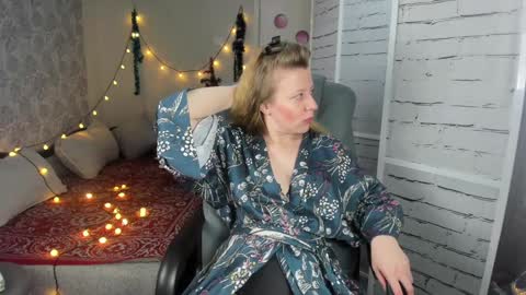 Snapshot of funny_bunny4 chatting on January 9, 6:57 pm funny_bunny4 online show from January 9, 6:57 pm