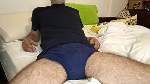 Italian men online show from April 2, 1:40 pm