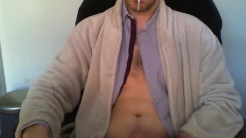 YWhiteNiceMan online show from March 4, 9:39 am