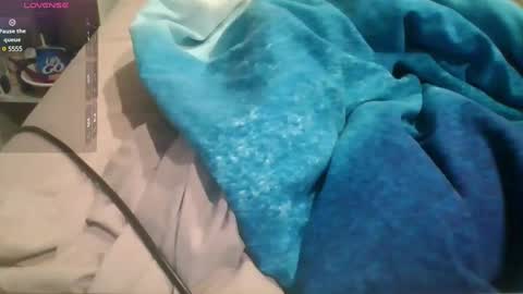 fuzzie_07 online show from February 26, 10:05 am