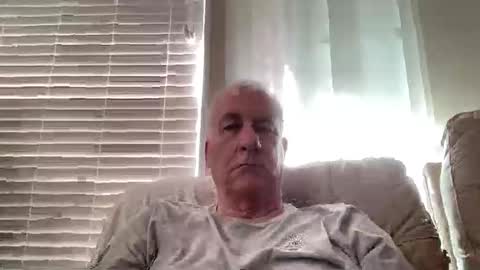 fyrguy101 online show from December 18, 10:49 pm