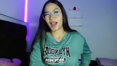 Victoria online show from March 5, 2:03 am