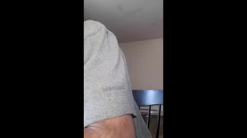 g0dzila6969 online show from March 21, 9:08 pm