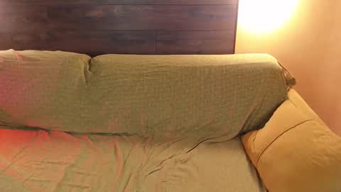 Ian online show from March 19, 10:43 am