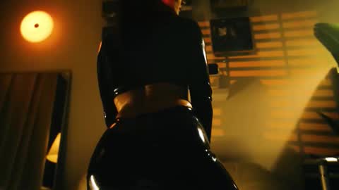 G online show from October 6, 5:09 pm