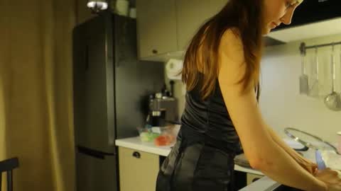 G online show from October 9, 6:35 pm