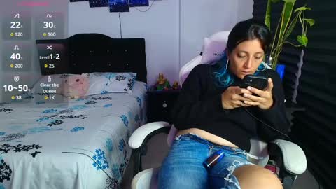 gabbie_kook online show from May 7, 2:18 am