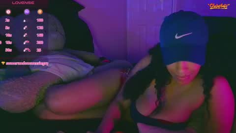 Snapshot of gabbiicakez chatting on October 7, 12:50 am Gabbii Cakez online show from October 7, 12:50 am