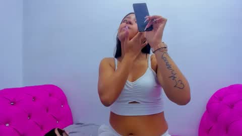 Gaby online show from January 8, 2:12 pm