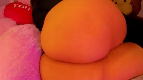 G A B R I E L A   online show from March 1, 4:28 am