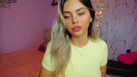 Gaby online show from June 19, 1:33 am