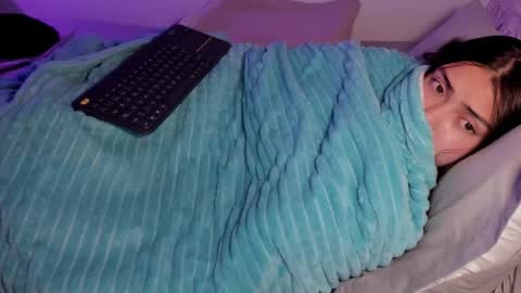 gabbyfoox online show from June 10, 4:34 am