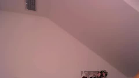 GabiCarter online show from February 18, 10:05 am