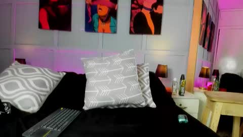 Snapshot of gabiveronna chatting on October 16, 3:22 pm Gabriel online show from October 16, 3:22 pm