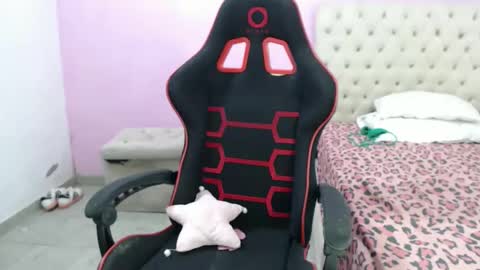 G A B R I E L A I S B A C K.  online show from December 17, 9:32 pm