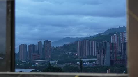 Gabriela salgado online show from April 17, 10:50 am