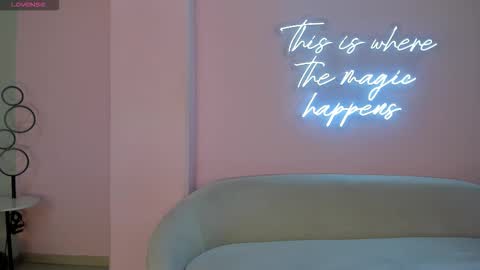 Gabriella Lee online show from March 18, 3:23 am