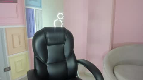 Gabriella Lee online show from June 10, 3:06 am