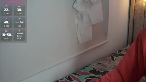 Gaby evansz online show from April 8, 9:23 am