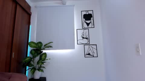    online show from February 14, 9:53 pm