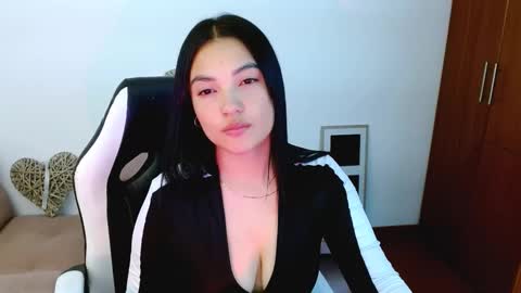 My name is Gabriela.. nice to meet you thumbs up please its very important to me online show from September 26, 8:28 pm