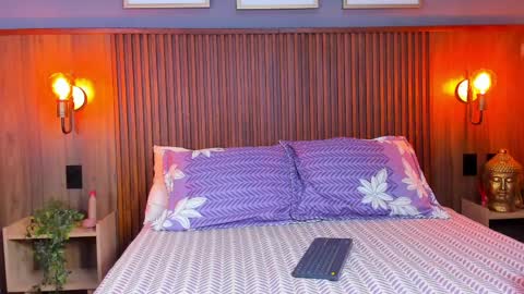 GabyEvans online show from April 7, 12:18 pm