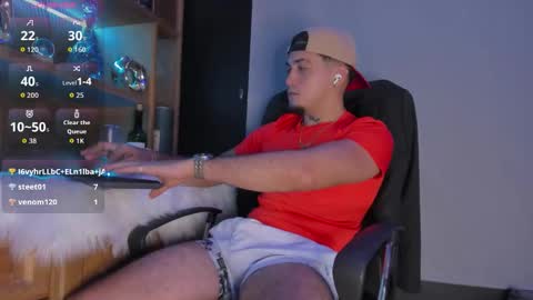 Gael Williams online show from December 1, 1:03 am