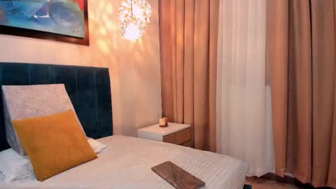 GahiaBelucci online show from January 15, 12:03 pm