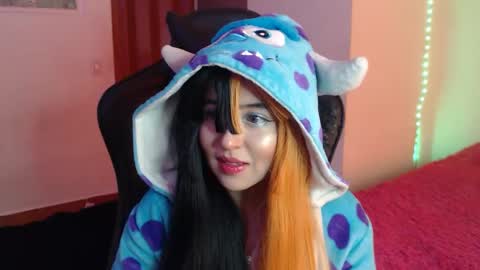 Kate 3 online show from May 2, 10:37 pm