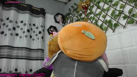 darling online show from January 8, 1:21 am