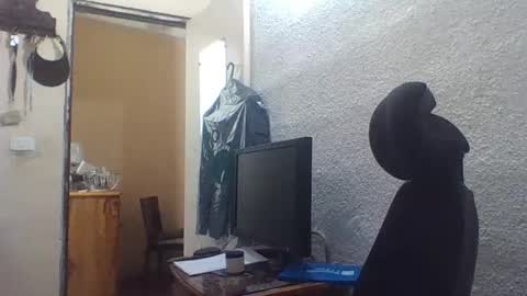 galen_0 online show from February 17, 10:27 pm