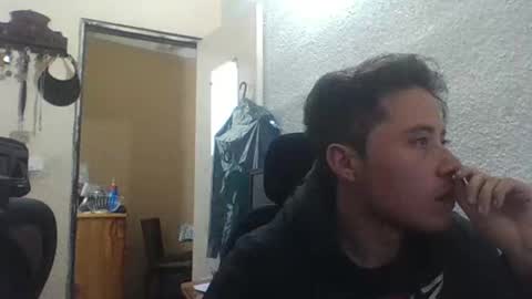 galen_0 online show from February 19, 5:16 am