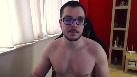 GangstaLover online show from December 29, 8:55 am