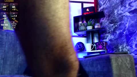 Chris  Dont forget to gift me thumb up Its very important to me and makes me happy AF  online show from December 23, 7:36 am