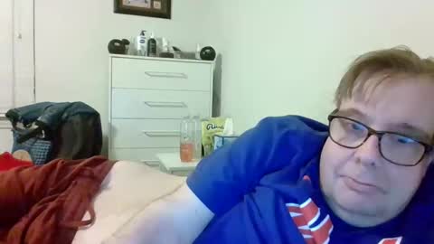 Gary online show from May 18, 3:27 am