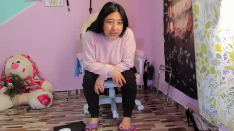 Diana online show from December 15, 2:02 pm