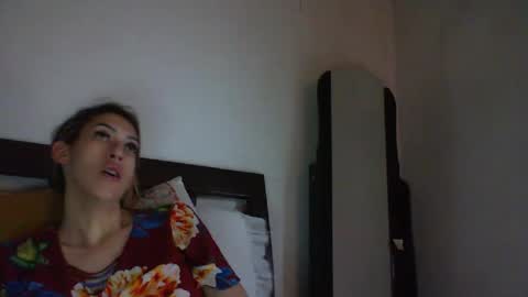 Monique online show from January 10, 9:31 pm