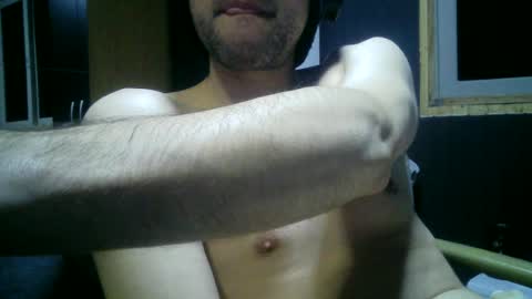 gauchors21 online show from July 10, 2:49 am