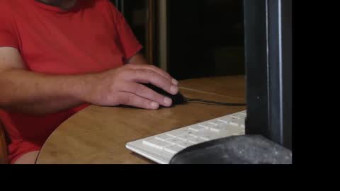 Snapshot of gavineverett3 chatting on October 14, 1:30 am gavineverett3 online show from October 14, 1:30 am