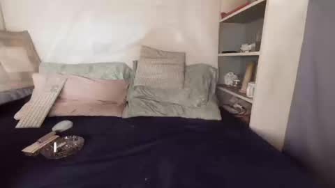 gayrobbin online show from October 14, 10:18 am