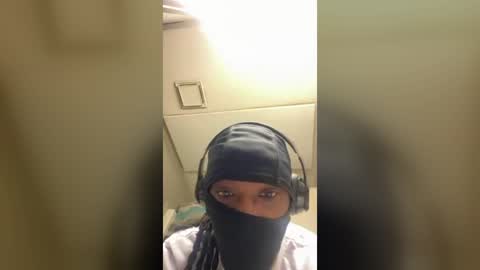 gburton7861 online show from August 7, 8:29 pm