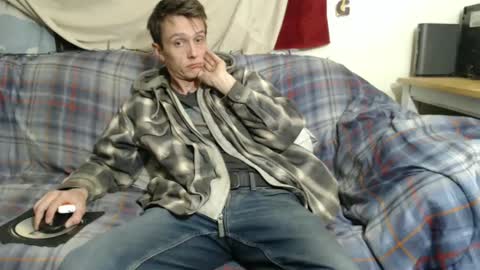 Snapshot of gdanch chatting on January 26, 12:26 am G online show from January 26, 12:26 am